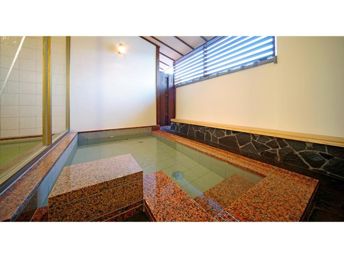 Green Hotel Yes Nagahama Minatokan - Vacation Stay 24699V ภายนอก รูปภาพ